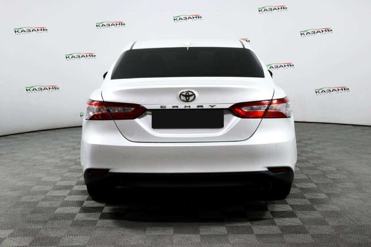 Купить Toyota Camry с пробегом. Фото: #5