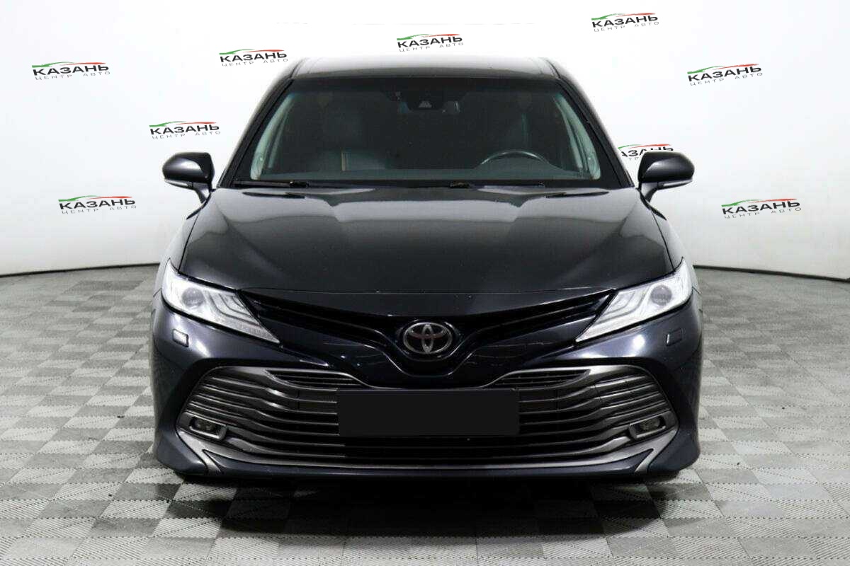 Купить Toyota Camry с пробегом. Фото: #1