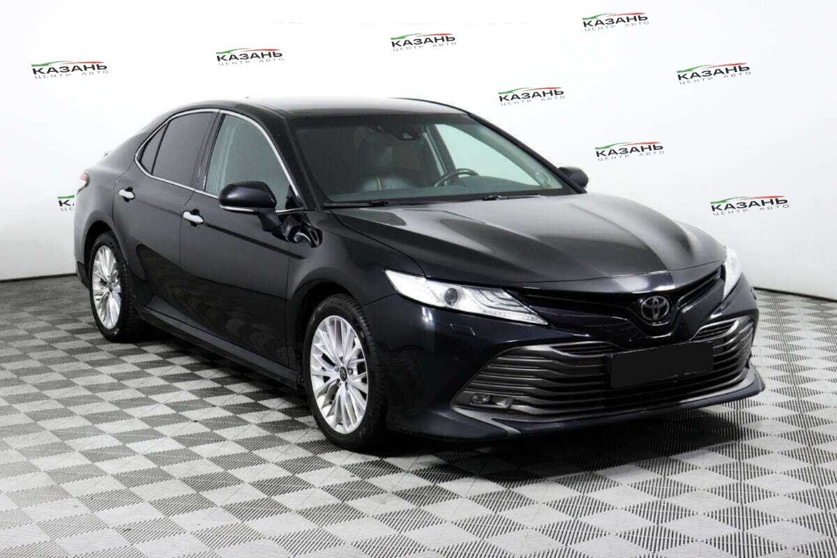 Купить Toyota Camry с пробегом. Фото: #2