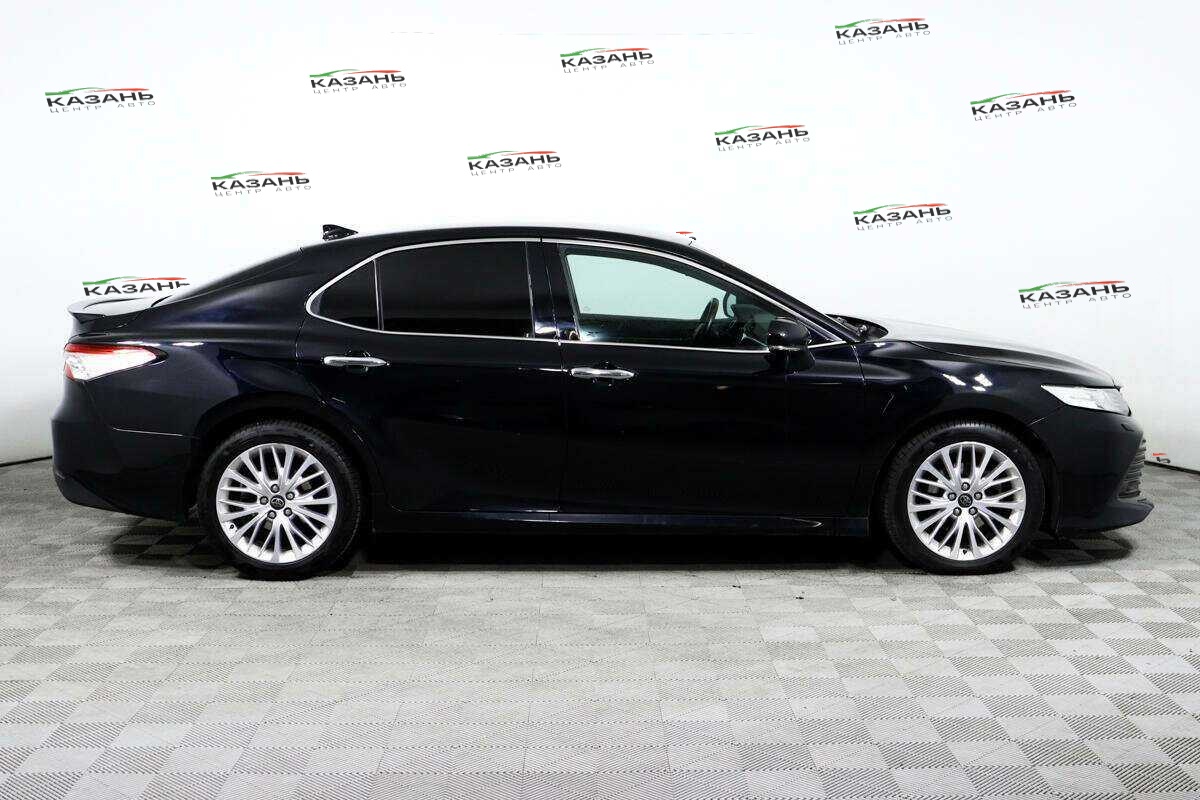 Купить Toyota Camry с пробегом. Фото: #3