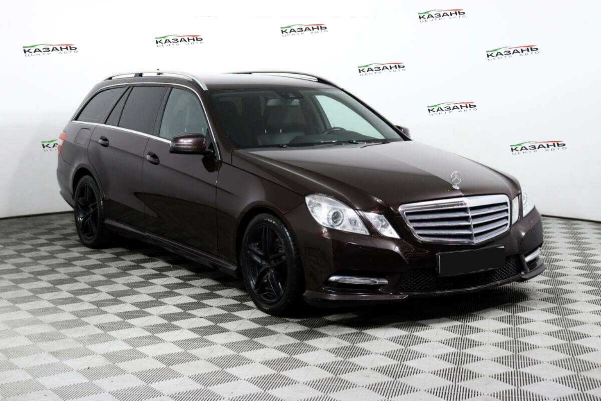 Купить Mercedes-Benz E-Класс с пробегом. Фото: #2