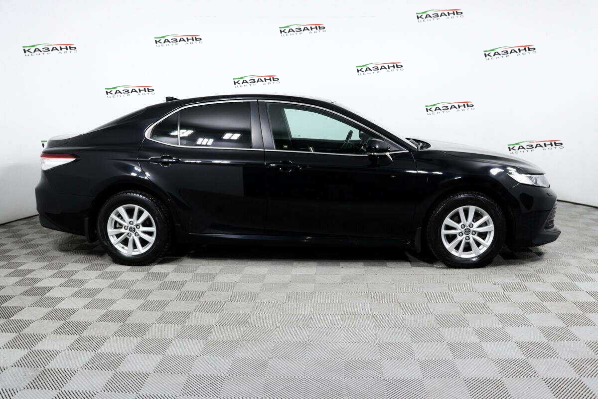Купить Toyota Camry с пробегом. Фото: #2