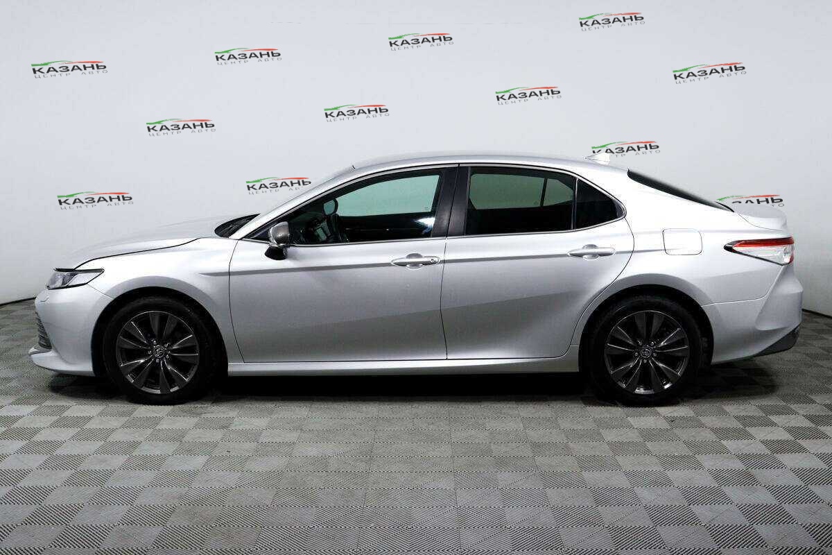 Купить Toyota Camry с пробегом. Фото: #7