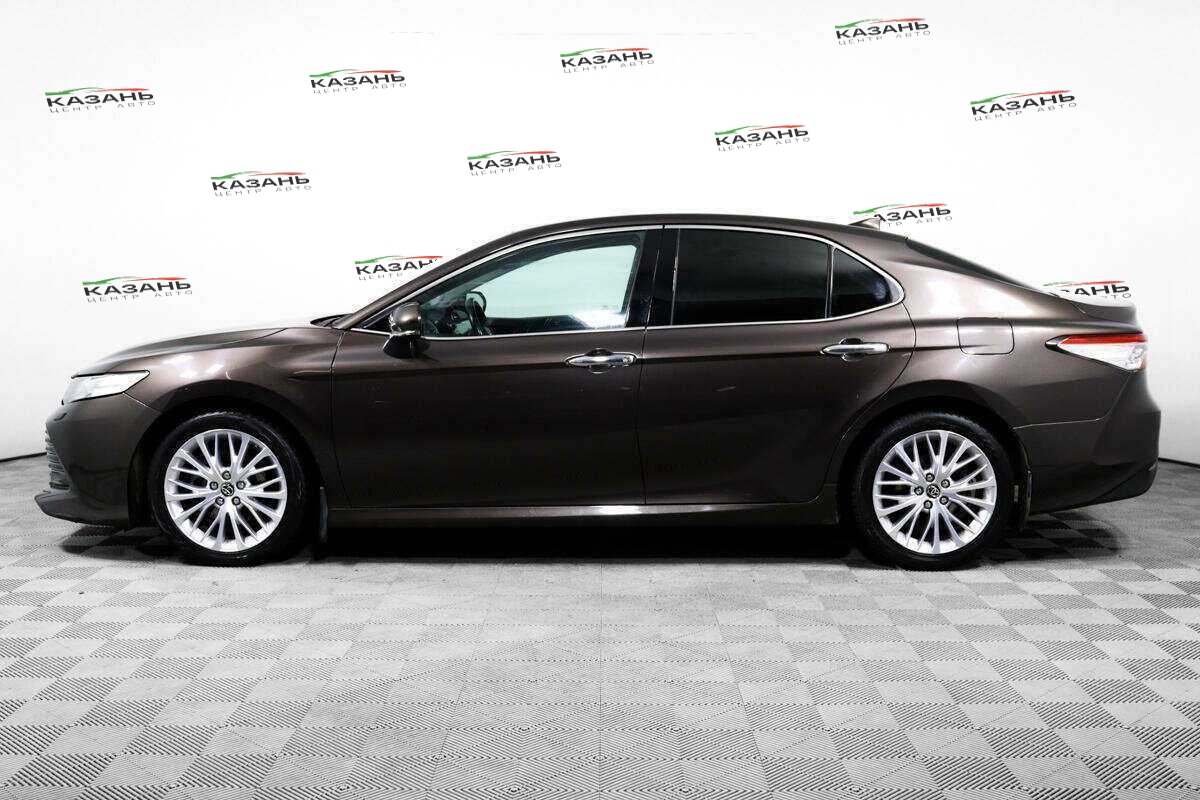 Купить Toyota Camry с пробегом. Фото: #7