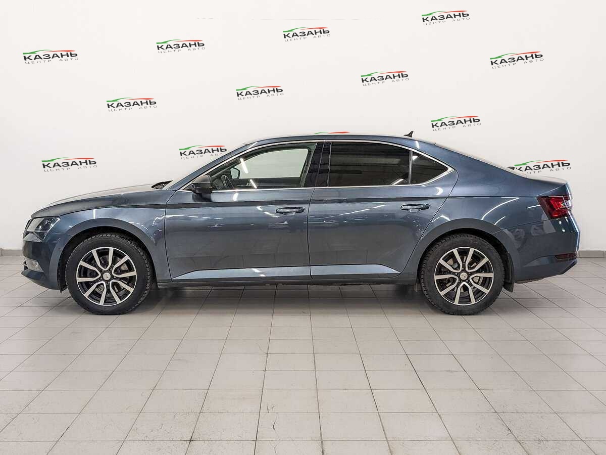 Купить Skoda Superb с пробегом. Фото: #7
