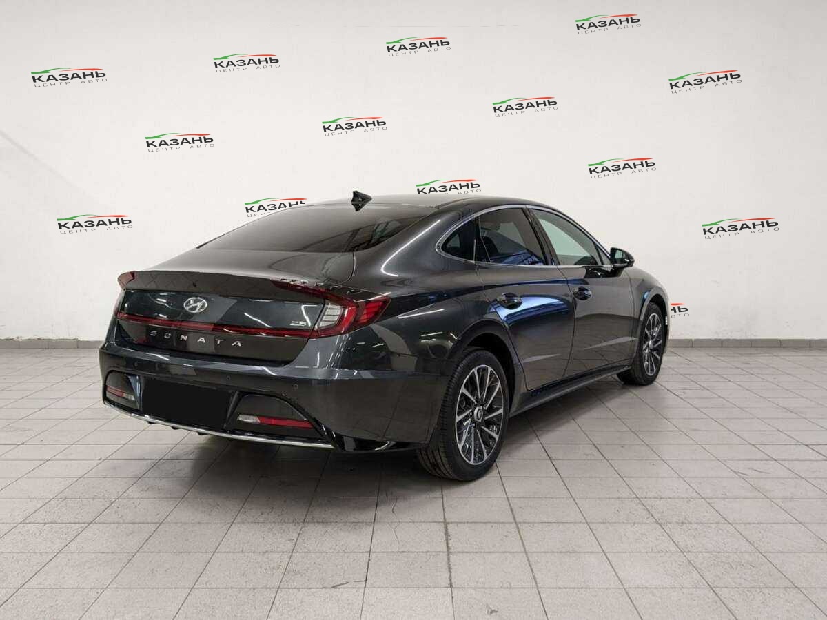 Купить Hyundai Sonata с пробегом. Фото: #4