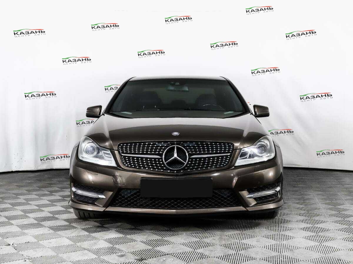 Купить Mercedes-Benz C-Класс с пробегом. Фото: #1