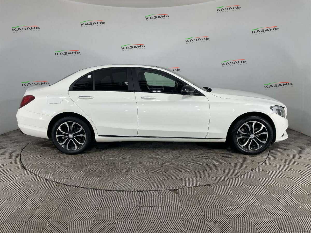 Купить Mercedes-Benz C-Класс с пробегом. Фото: #3