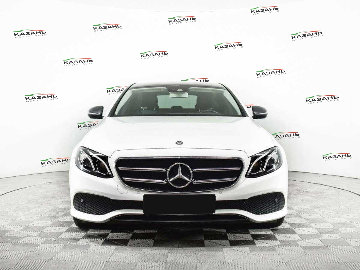 Купить Mercedes-Benz E-Класс с пробегом. Фото: #1