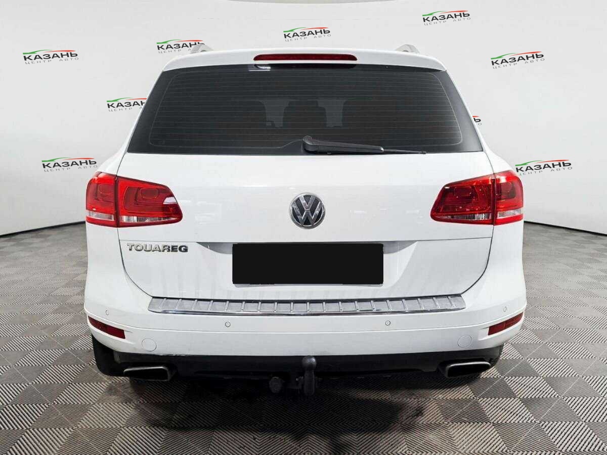 Купить Volkswagen Touareg с пробегом. Фото: #4