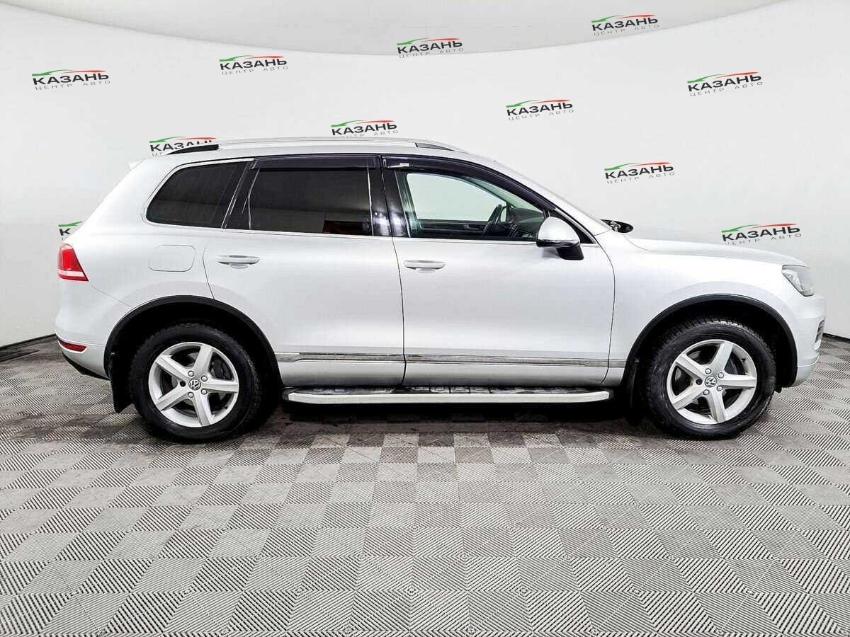 Купить Volkswagen Touareg с пробегом. Фото: #3