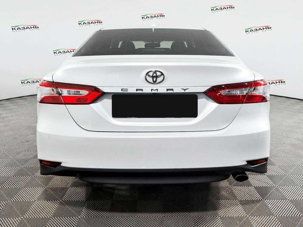 Купить Toyota Camry с пробегом. Фото: #5
