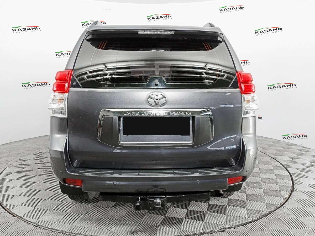 Купить Toyota Land Cruiser Prado с пробегом. Фото: #4
