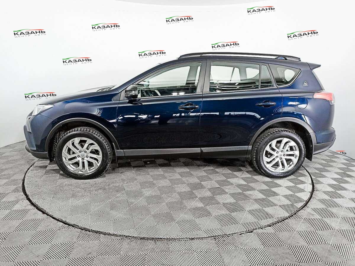 Купить Toyota RAV4 с пробегом. Фото: #7