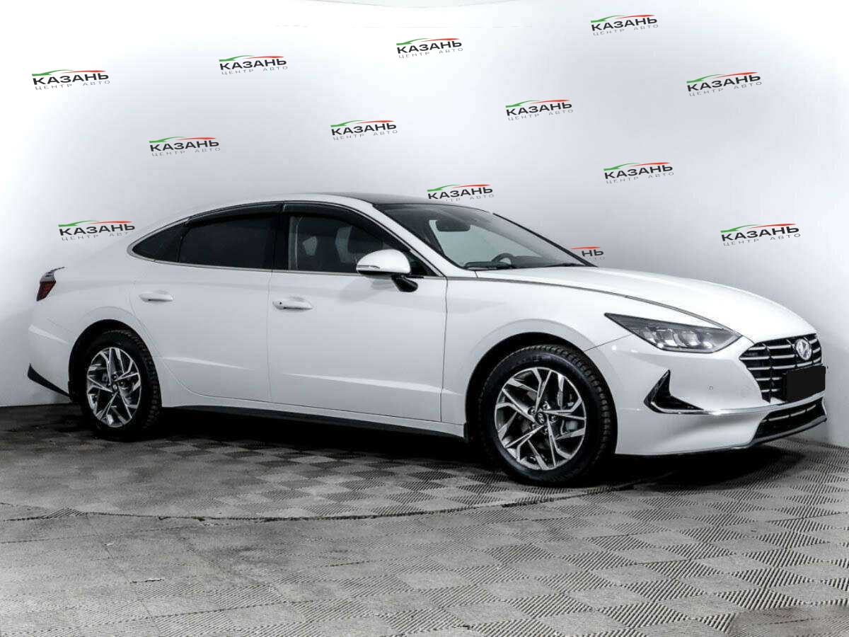 Купить Hyundai Sonata с пробегом. Фото: #2