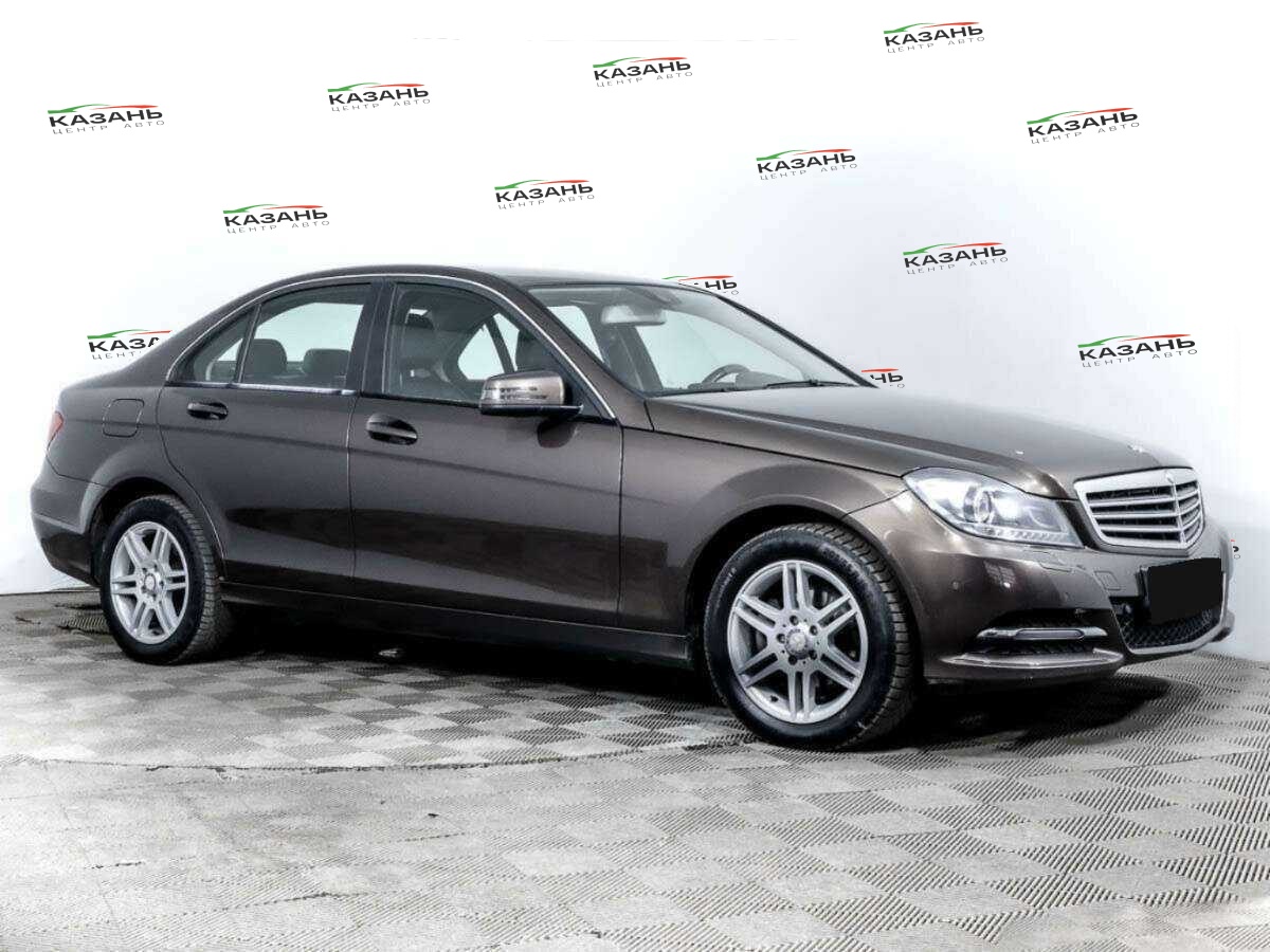 Купить Mercedes-Benz C-Класс с пробегом. Фото: #2