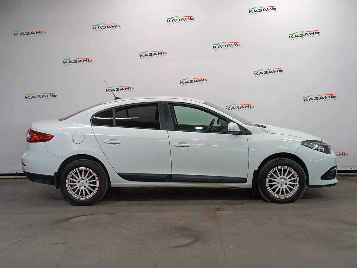 Купить Renault Fluence с пробегом. Фото: #3