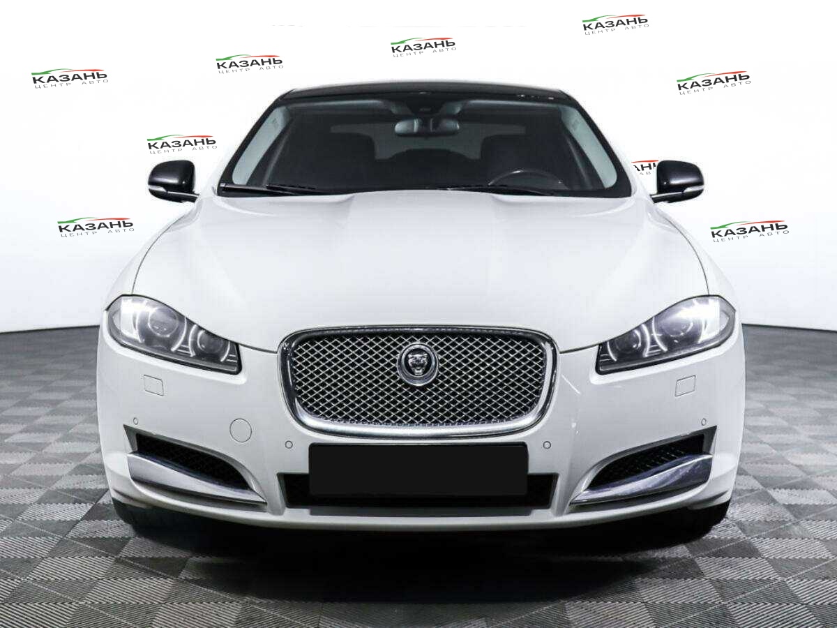 Купить Jaguar XF с пробегом. Фото: #1
