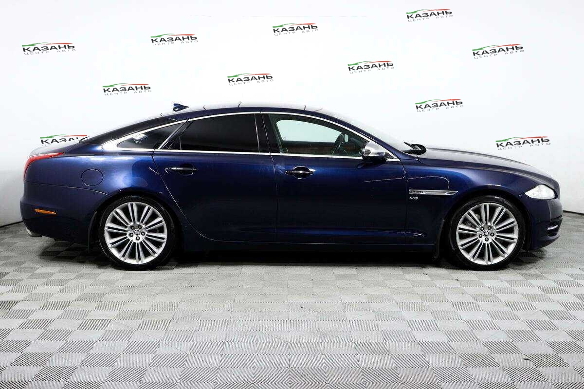 Купить Jaguar XJ с пробегом. Фото: #3