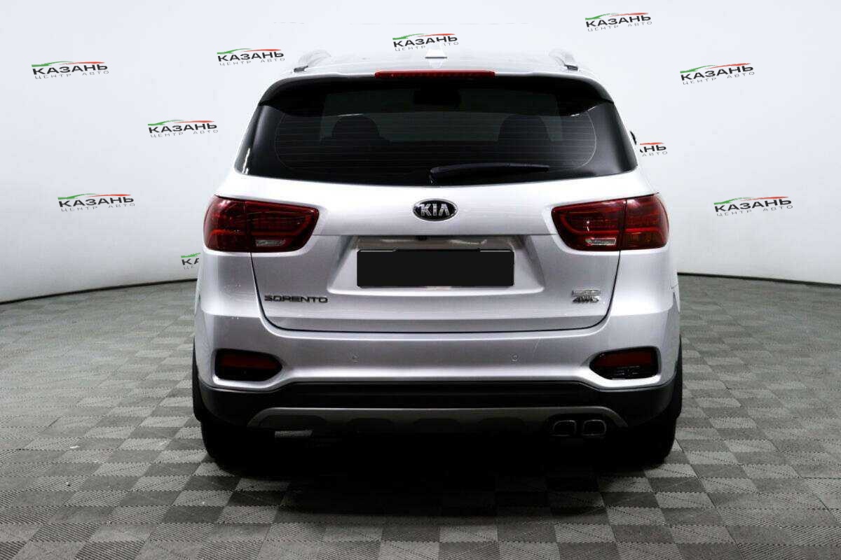 Купить Kia Sorento с пробегом. Фото: #5