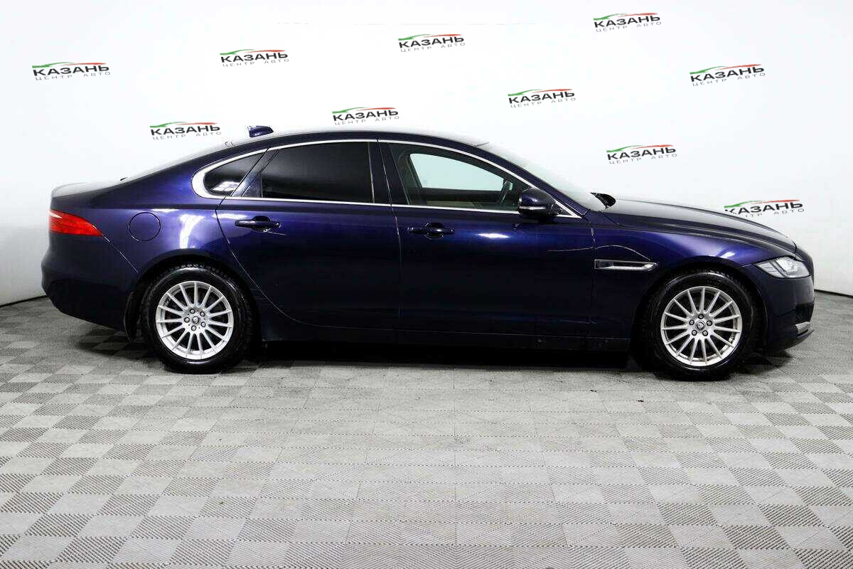 Купить Jaguar XF с пробегом. Фото: #3