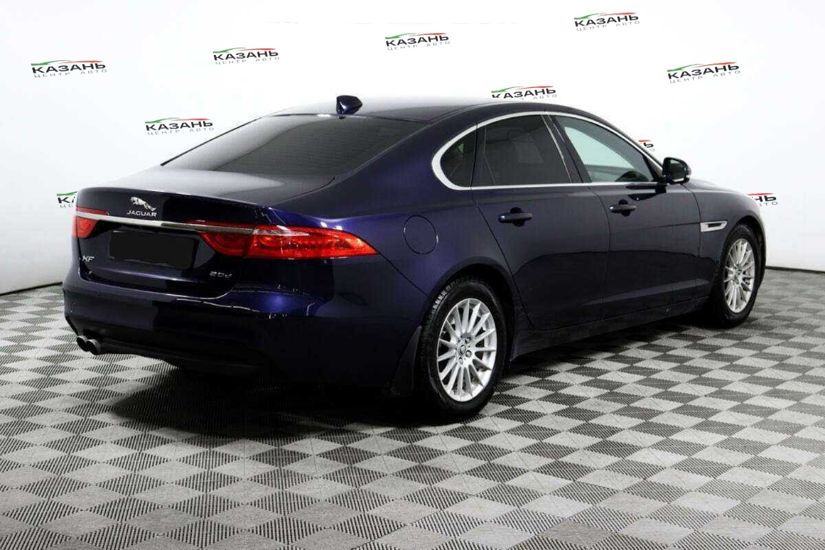 Купить Jaguar XF с пробегом. Фото: #4
