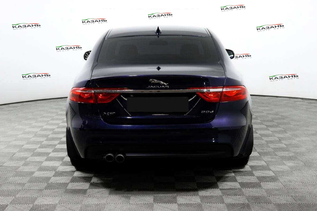 Купить Jaguar XF с пробегом. Фото: #5