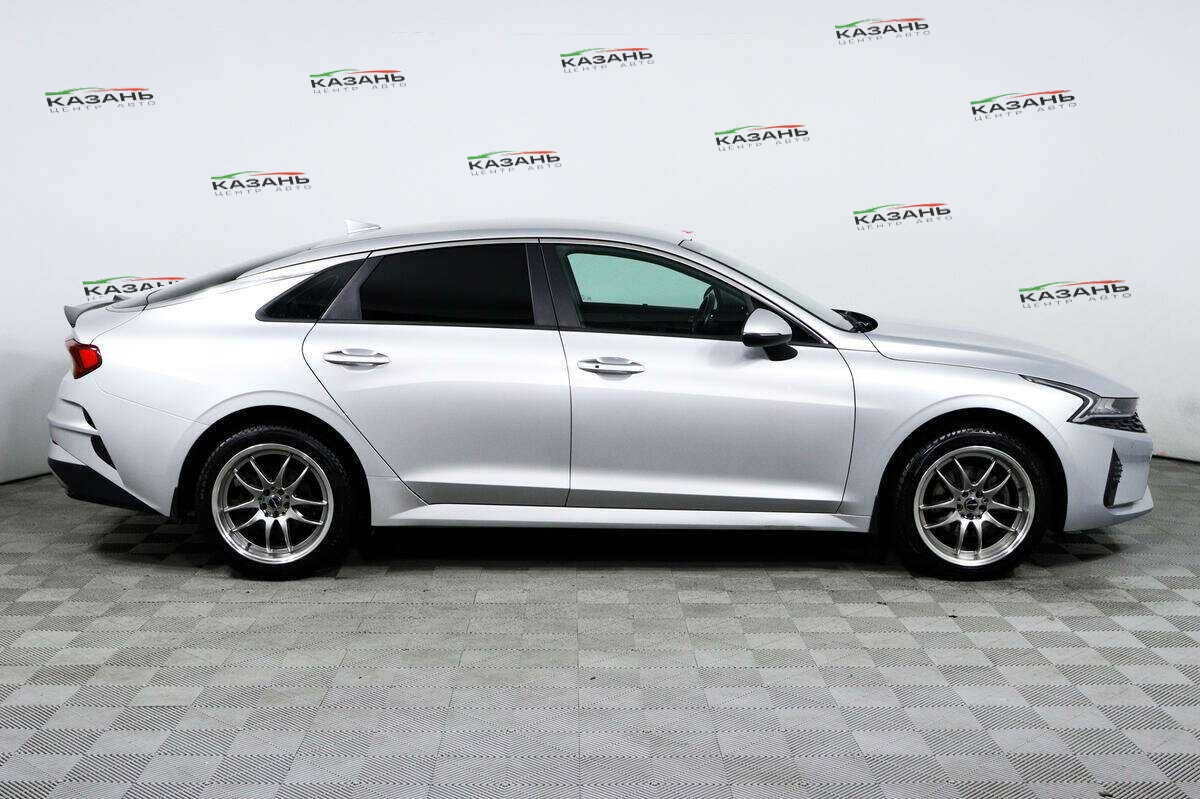 Купить Kia K5 с пробегом. Фото: #3