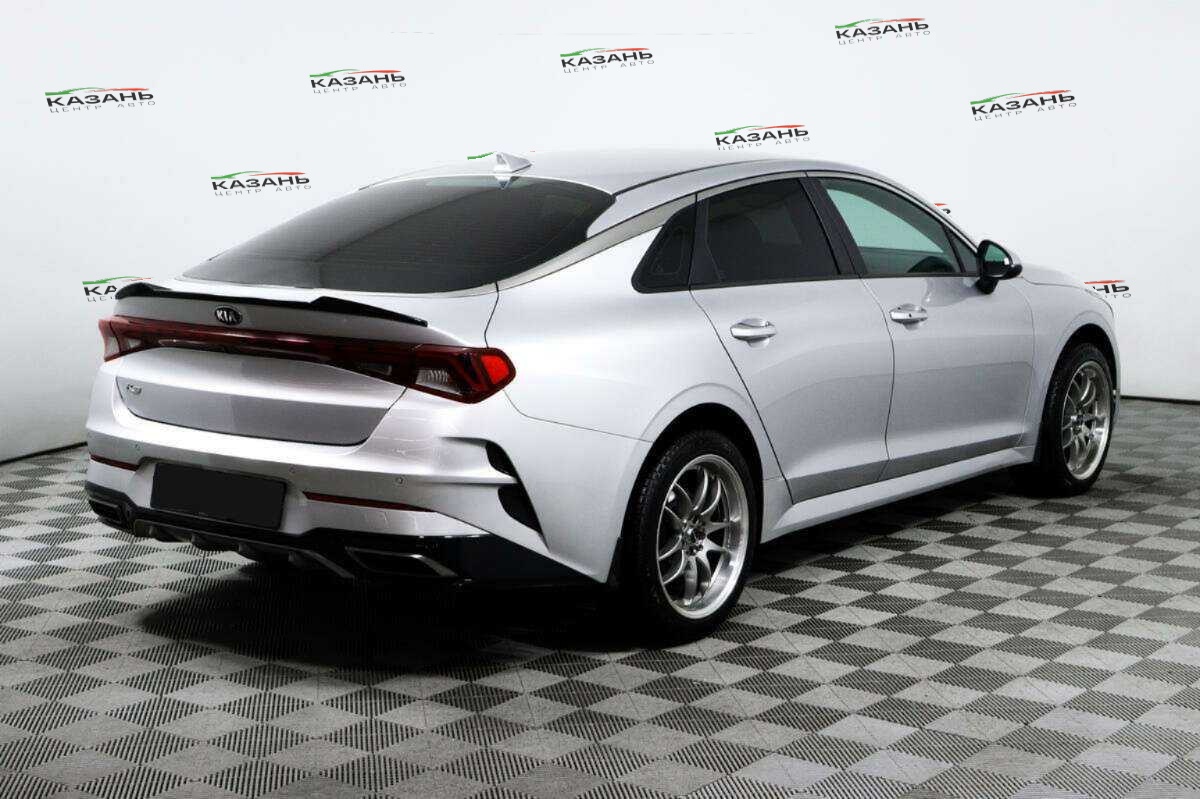 Купить Kia K5 с пробегом. Фото: #4