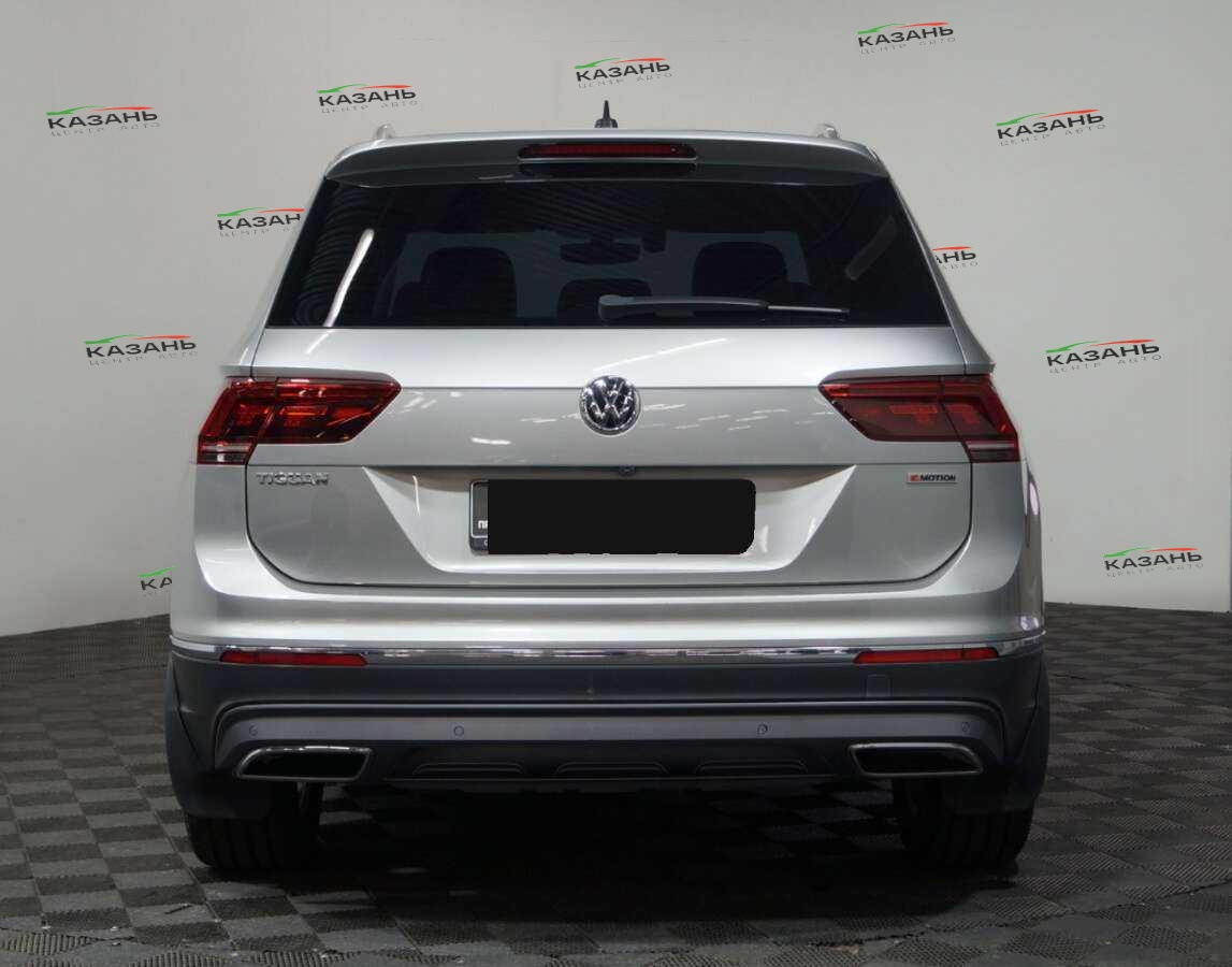 Купить Volkswagen Tiguan с пробегом. Фото: #3