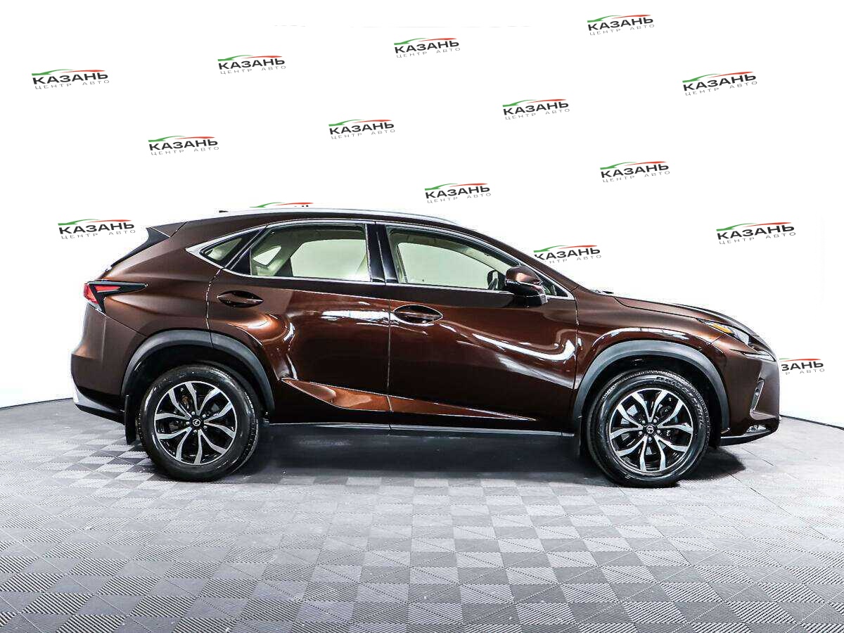 Купить Lexus NX с пробегом. Фото: #3