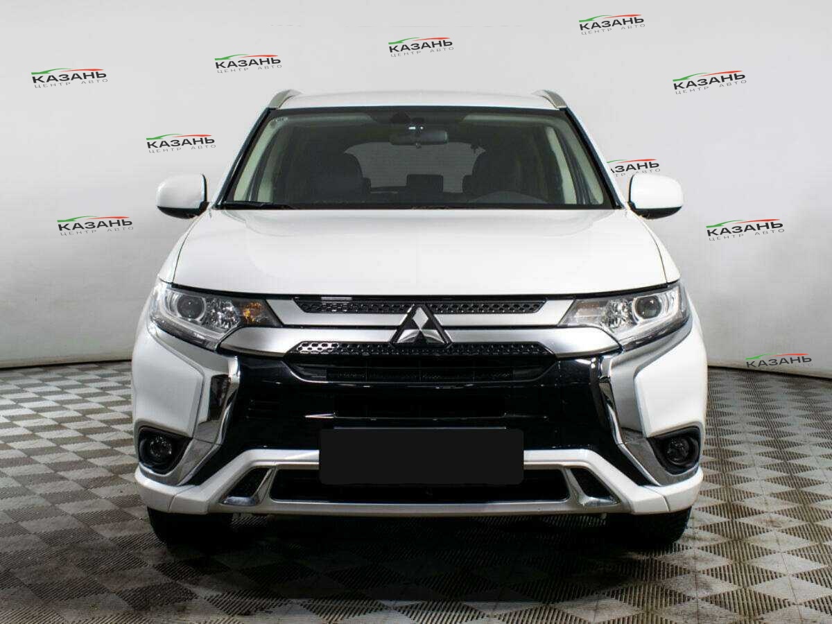 Купить Mitsubishi Outlander с пробегом. Фото: #1