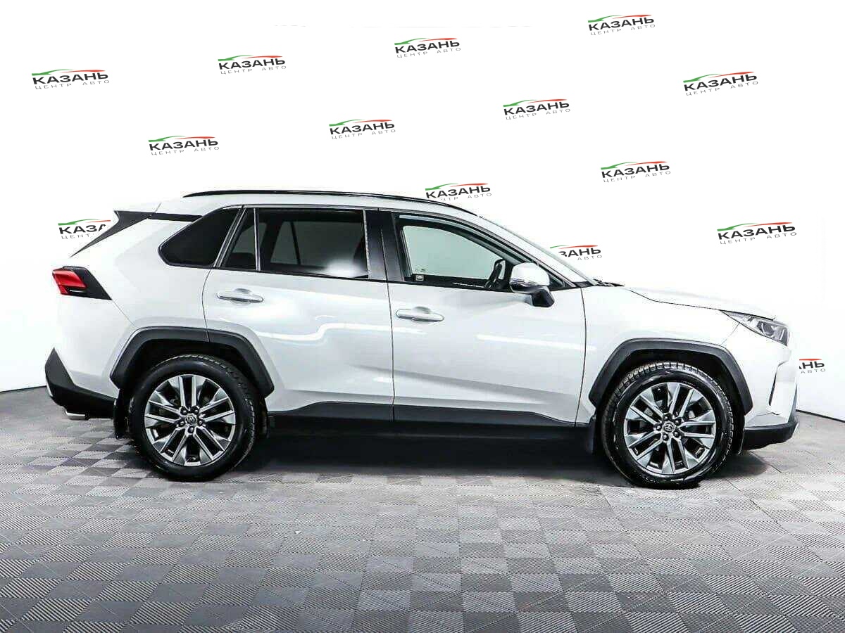 Купить Toyota RAV4 с пробегом. Фото: #3