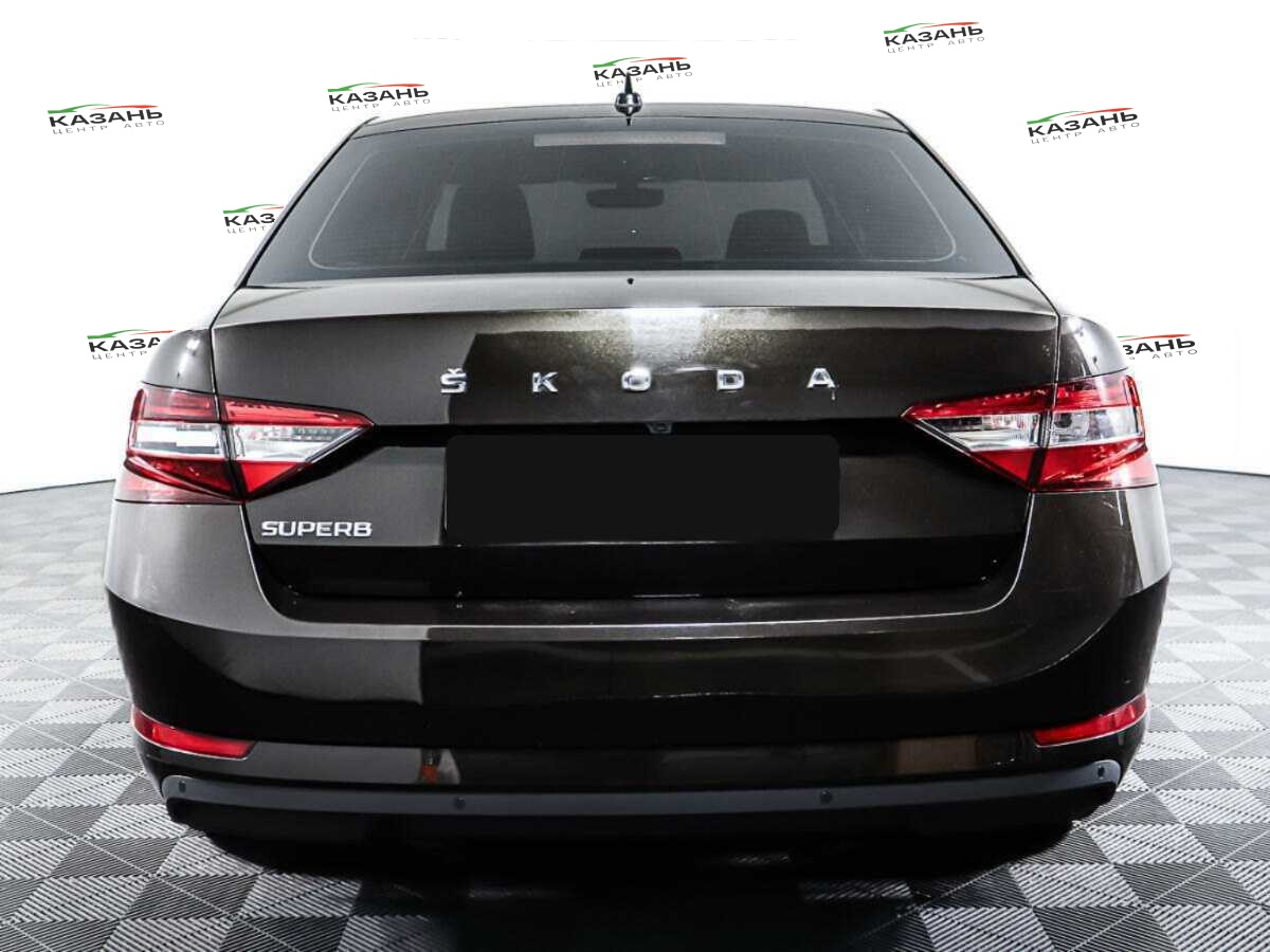 Купить Skoda Superb с пробегом. Фото: #5