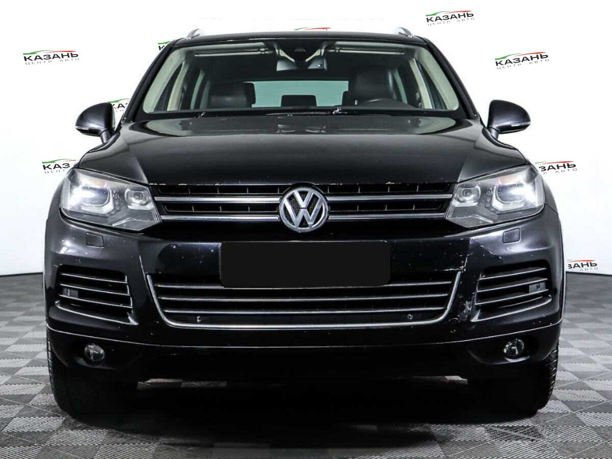 Купить Volkswagen Touareg с пробегом. Фото: #1