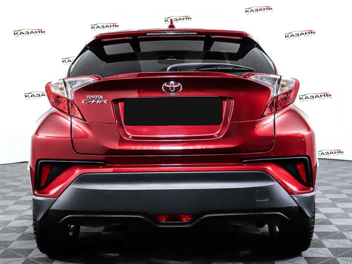 Купить Toyota C-HR с пробегом. Фото: #5