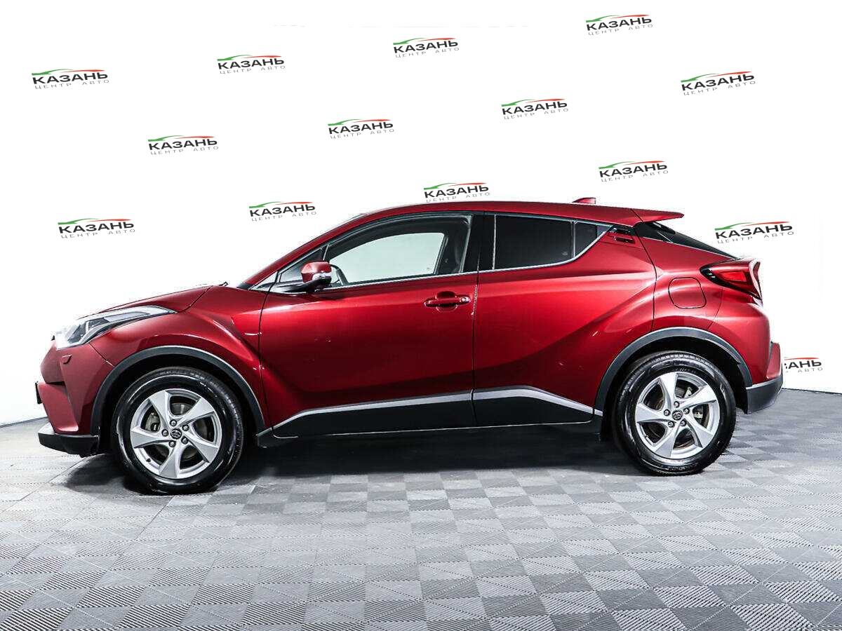 Купить Toyota C-HR с пробегом. Фото: #7