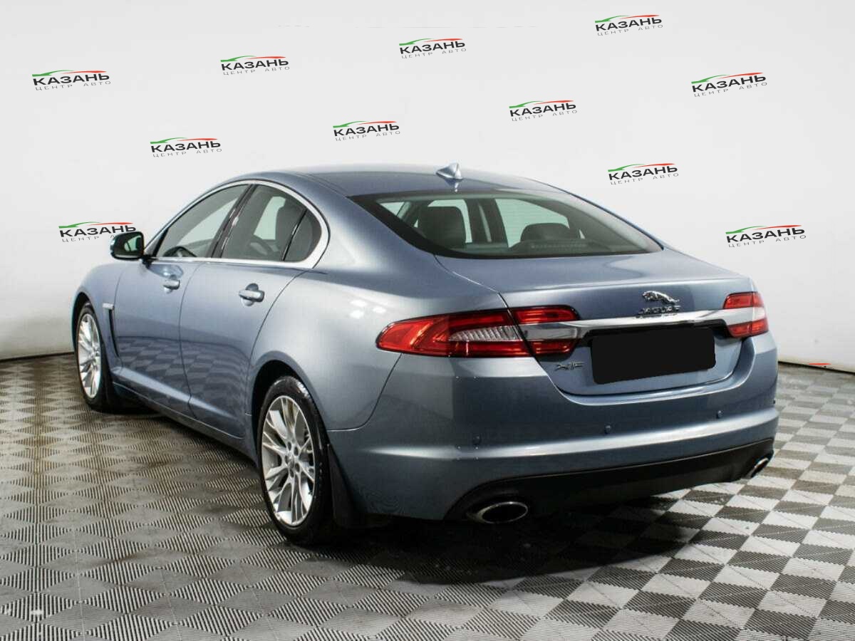 Купить Jaguar XF с пробегом. Фото: #5
