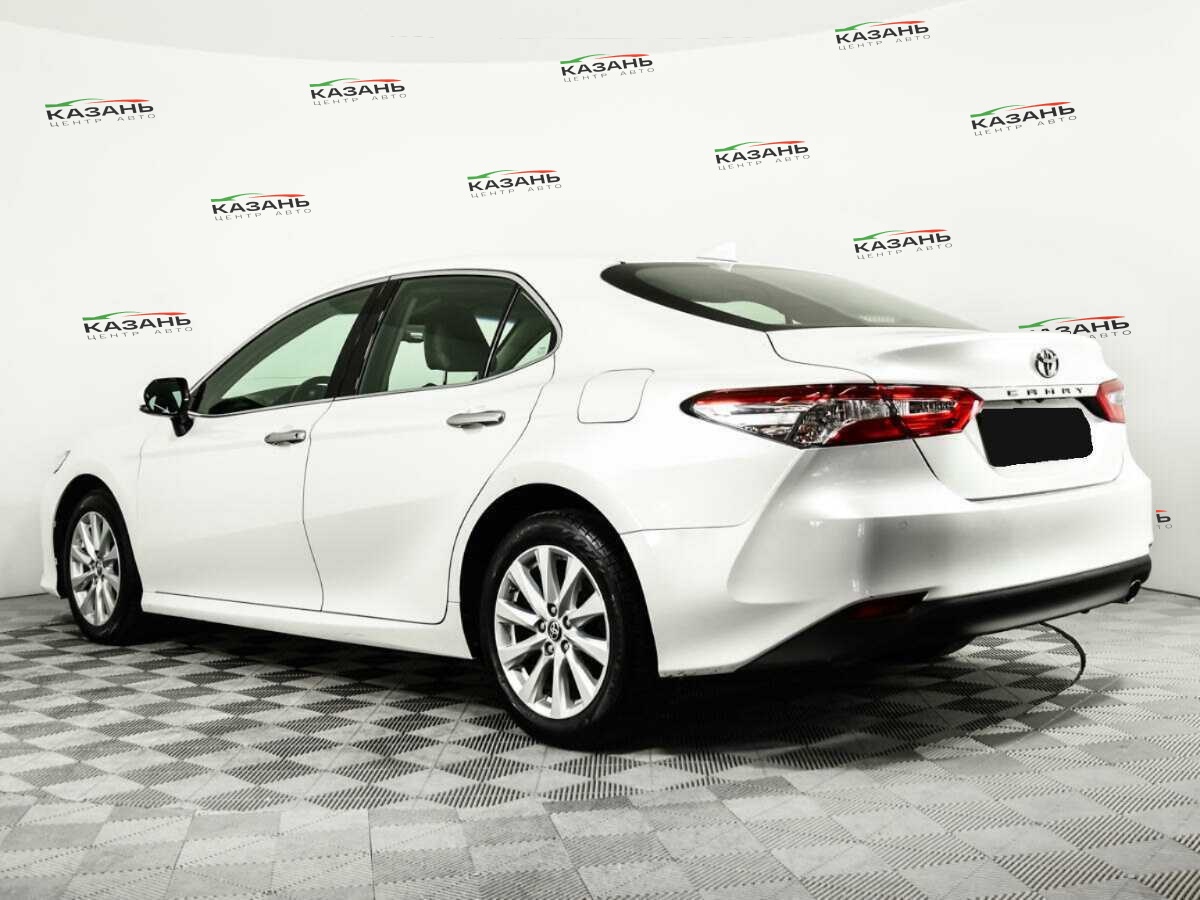 Купить Toyota Camry с пробегом. Фото: #6