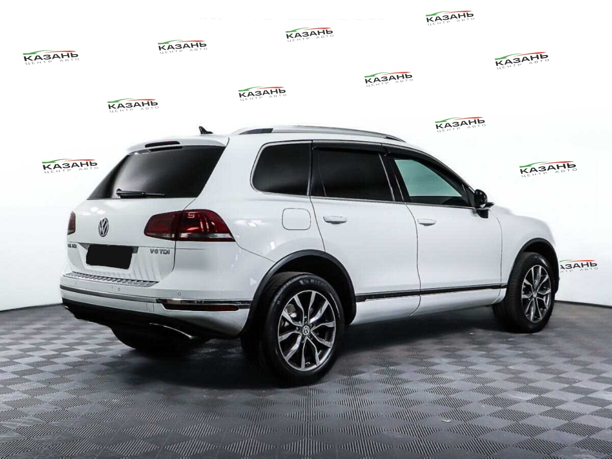 Купить Volkswagen Touareg с пробегом. Фото: #4