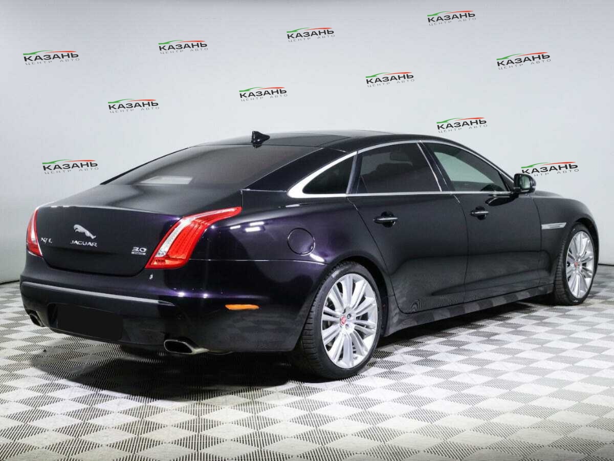 Купить Jaguar XJ с пробегом. Фото: #3