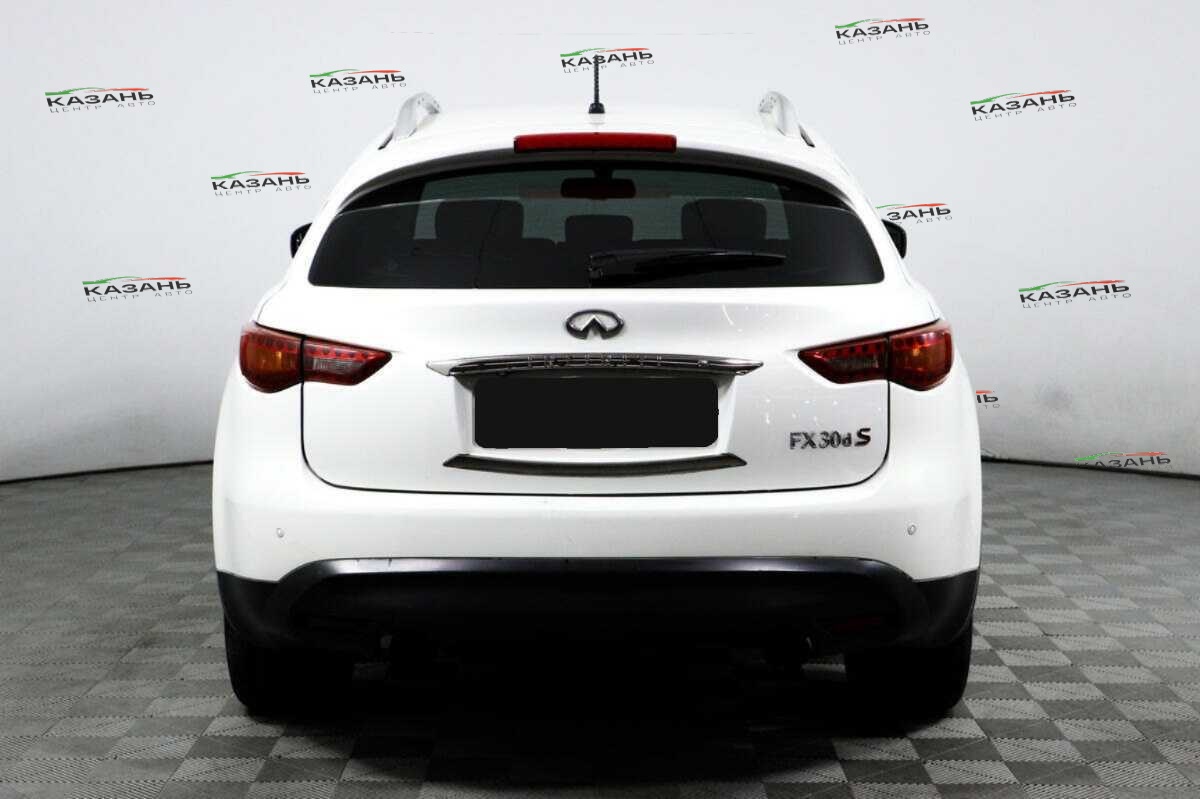 Купить Infiniti FX с пробегом. Фото: #5