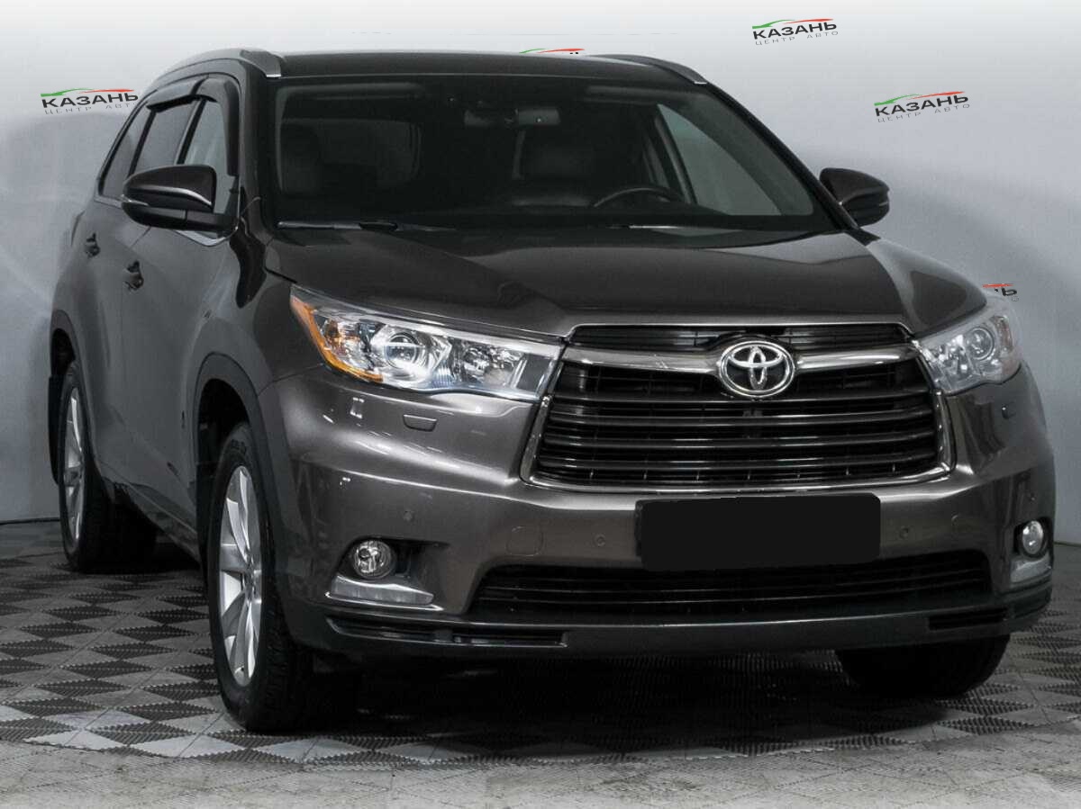 Купить Toyota Highlander с пробегом. Фото: #2