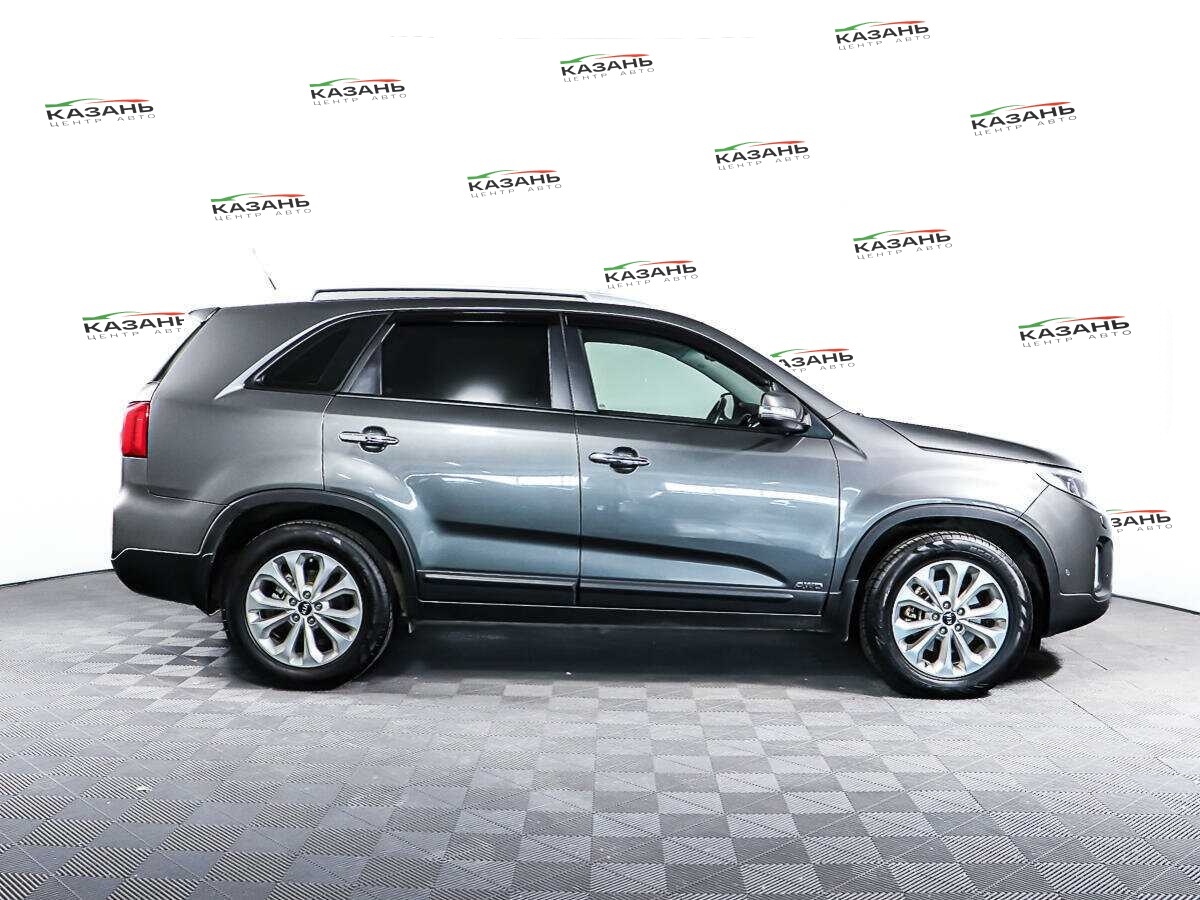 Купить Kia Sorento с пробегом. Фото: #3