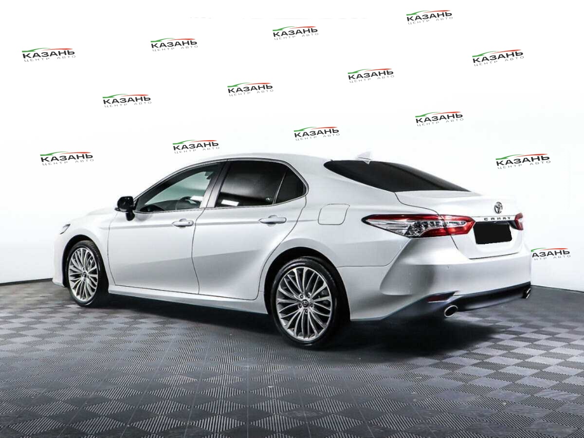 Купить Toyota Camry с пробегом. Фото: #6