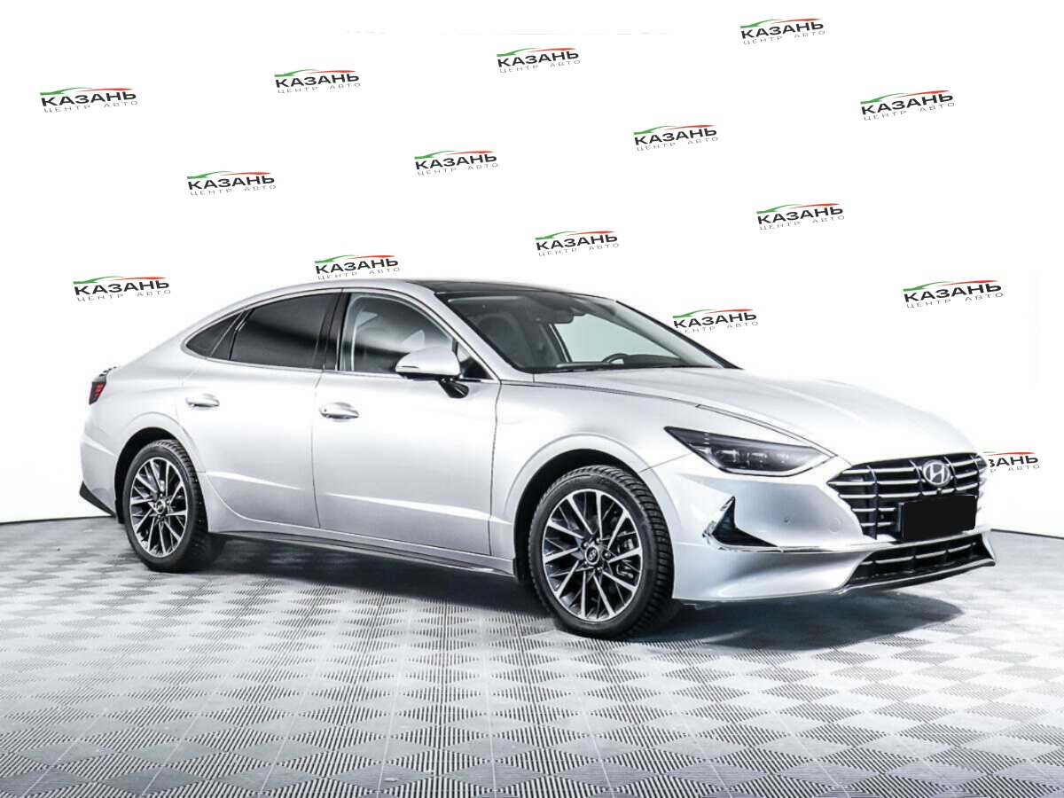 Купить Hyundai Sonata с пробегом. Фото: #2