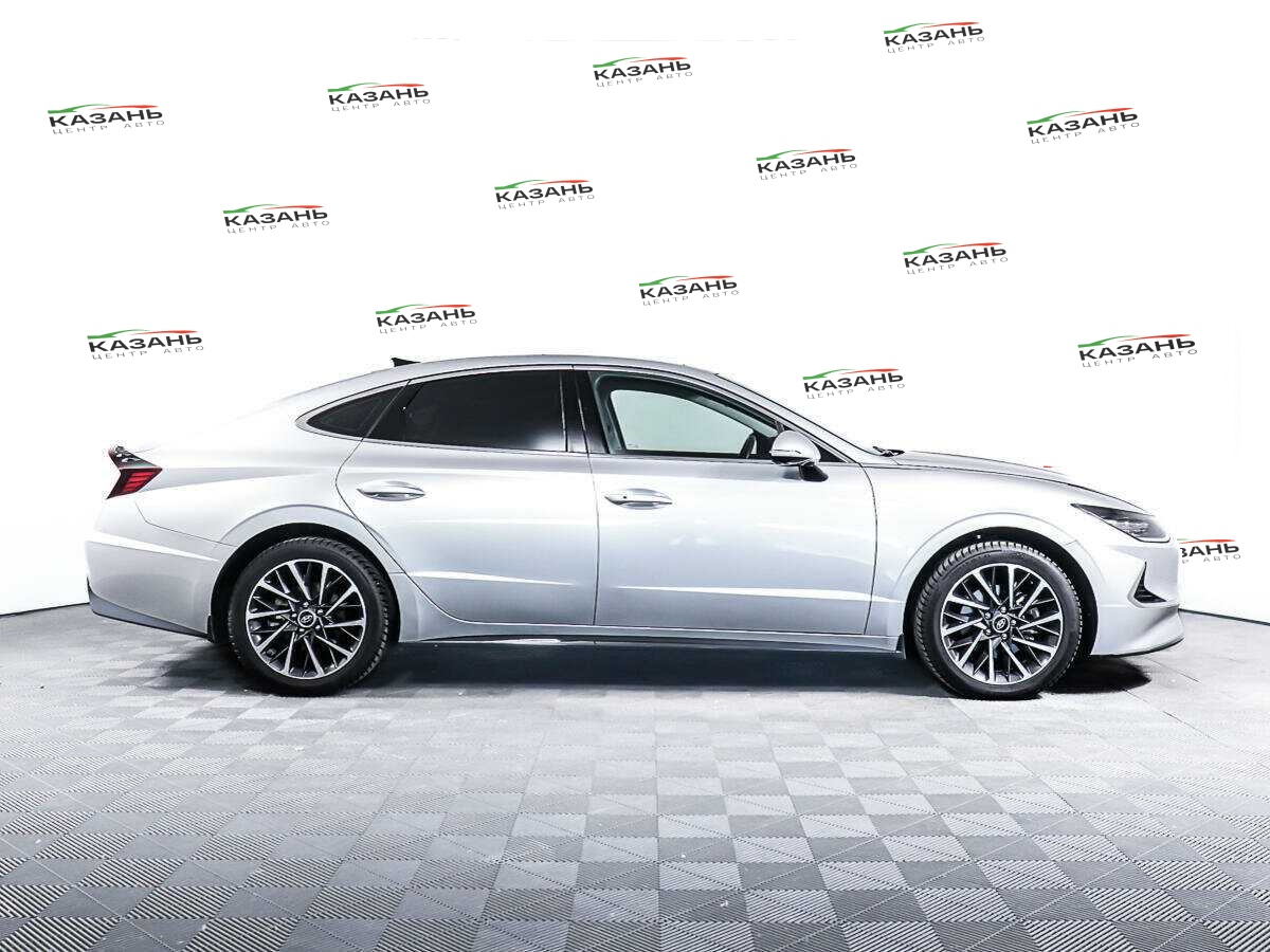 Купить Hyundai Sonata с пробегом. Фото: #3