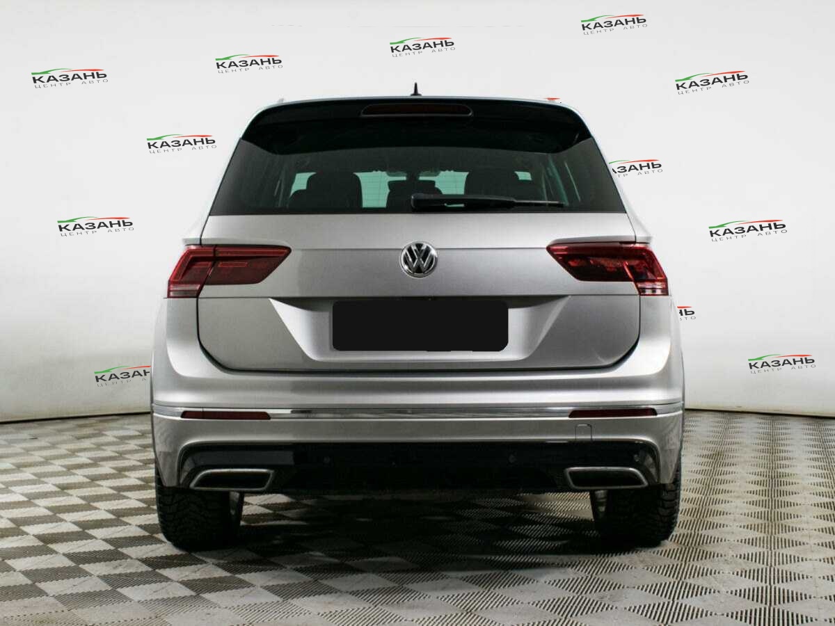 Купить Volkswagen Tiguan с пробегом. Фото: #5