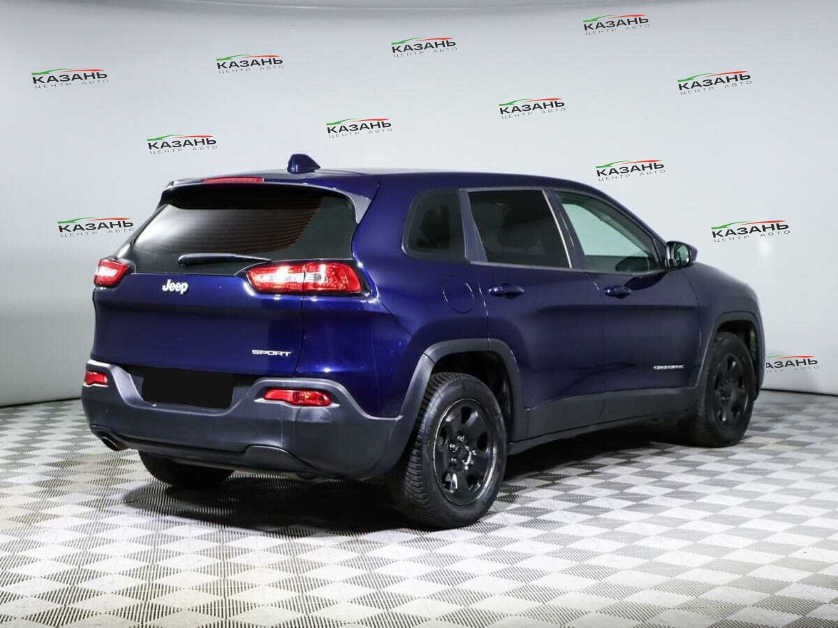 Купить Jeep Cherokee с пробегом. Фото: #3