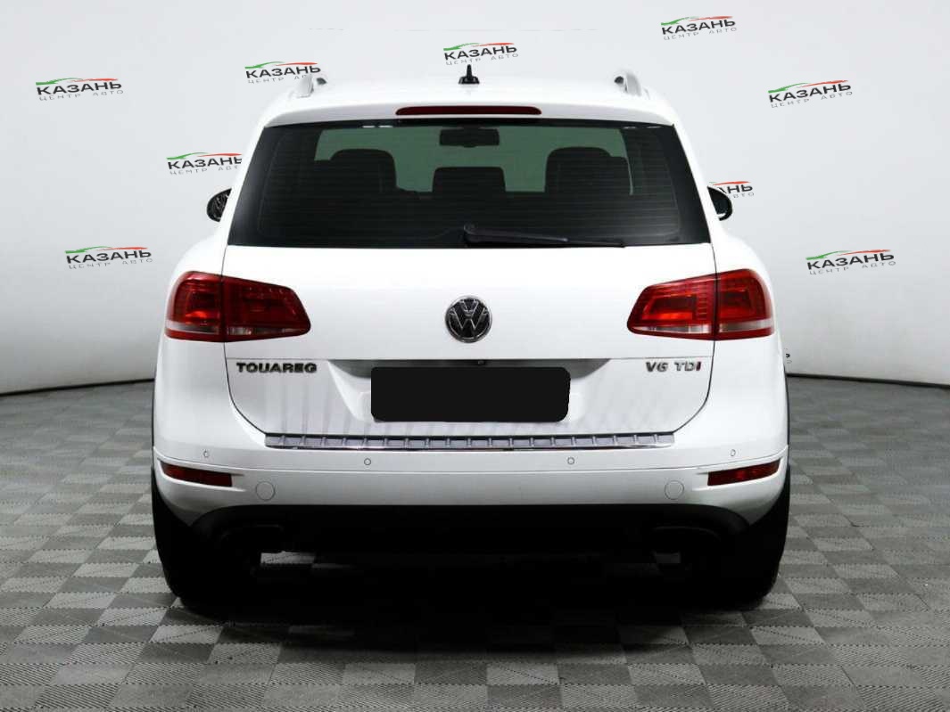 Купить Volkswagen Touareg с пробегом. Фото: #5